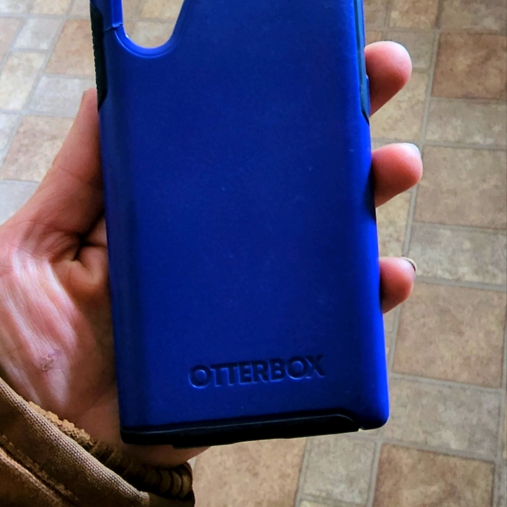 note 10 OTTERBOX phone case & WHITESTONE DOME screen protector